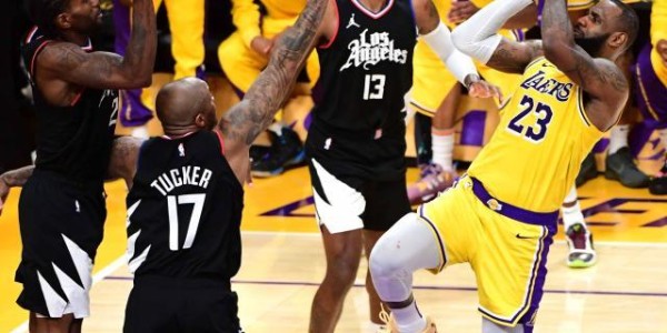 立博体育-终结对快艇11连败！詹皇42分钟力斩35分再创里程碑