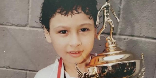 巴西队球员房间有自己儿时照片 你猜得出谁是谁吗